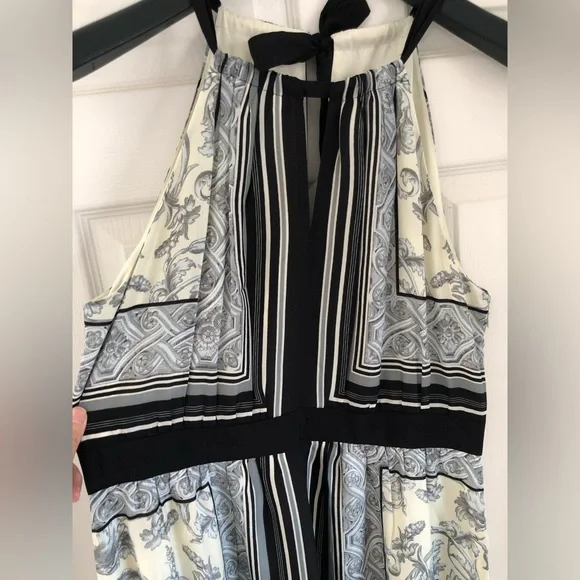 VINCE CAMUTO Maxi dress. - Picture 14 of 16